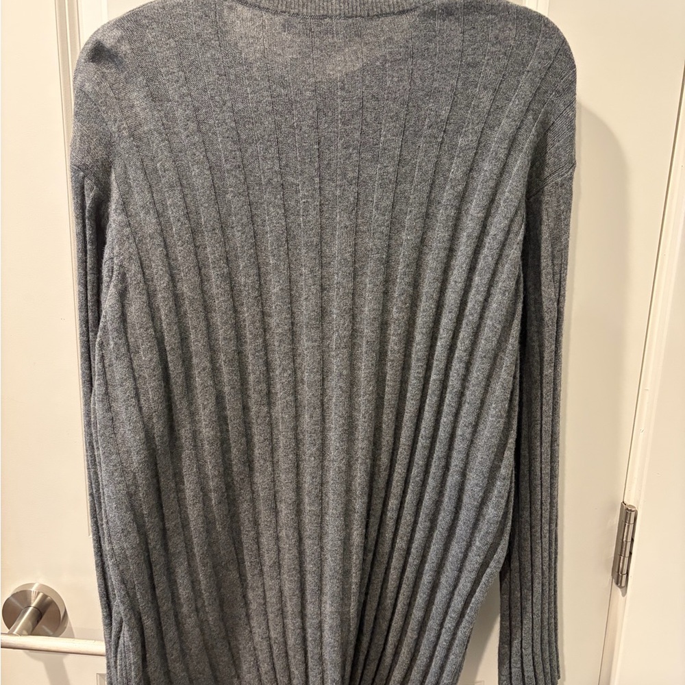 Zara Gray Ribbed Scoop-Crew Knit Sweater